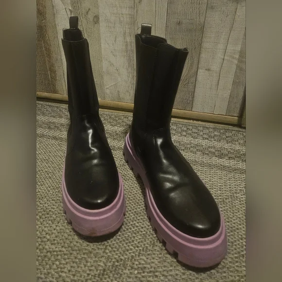 Simons Made In Italy Colourblock Chelsea Platform Purple/Black Boots - Picture 2 of 9
